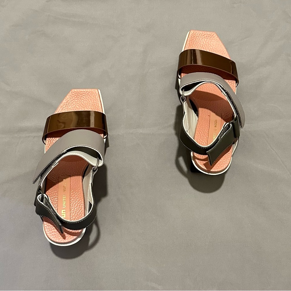 Stylish Gray and Pink Women's Wedge Sandals United Nude - Picture 11 of 11
